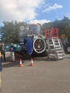 a Shannon Launch and Recovery System (SLARS), a specialised tractor and rig used by the RNLI to launch and recover lifeboats